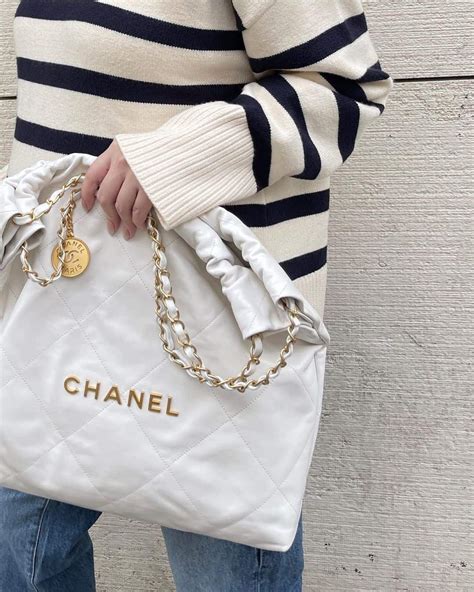 chanel 22 handbag white|chanel 22 bag review.